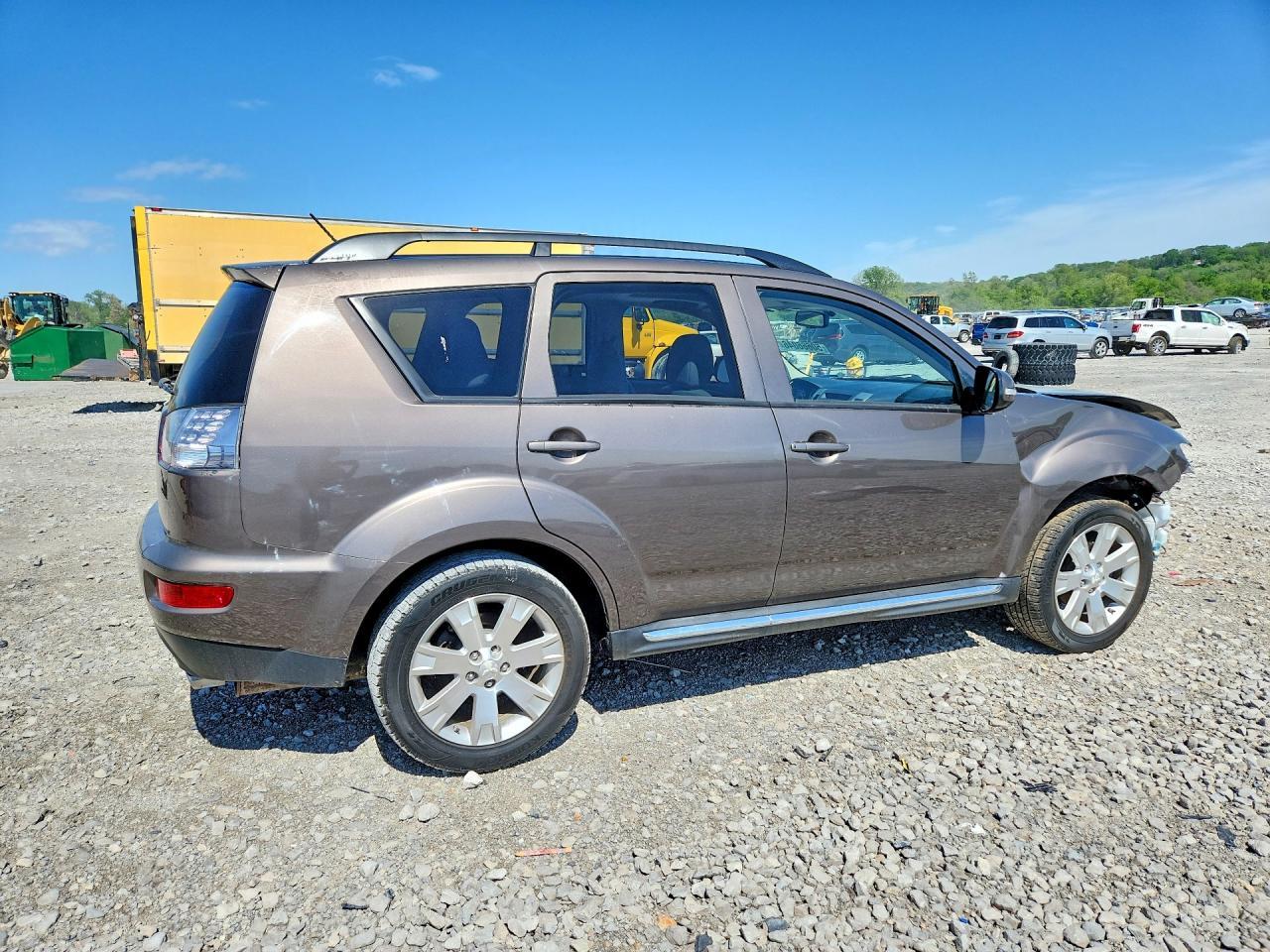 2012 Mitsubishi Outlander Se - Фото 3