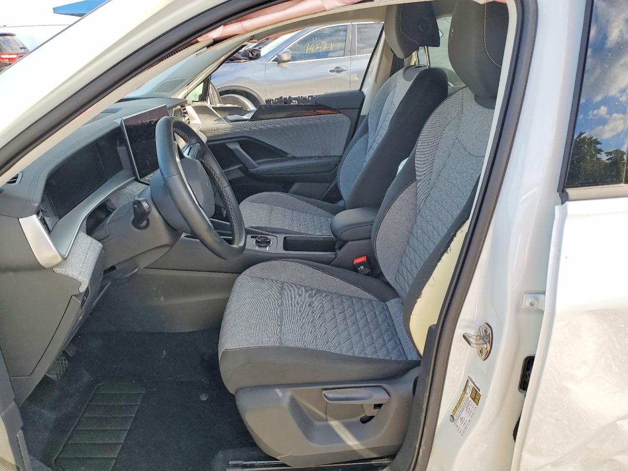 2025 Volkswagen Tiguan S - Image 7