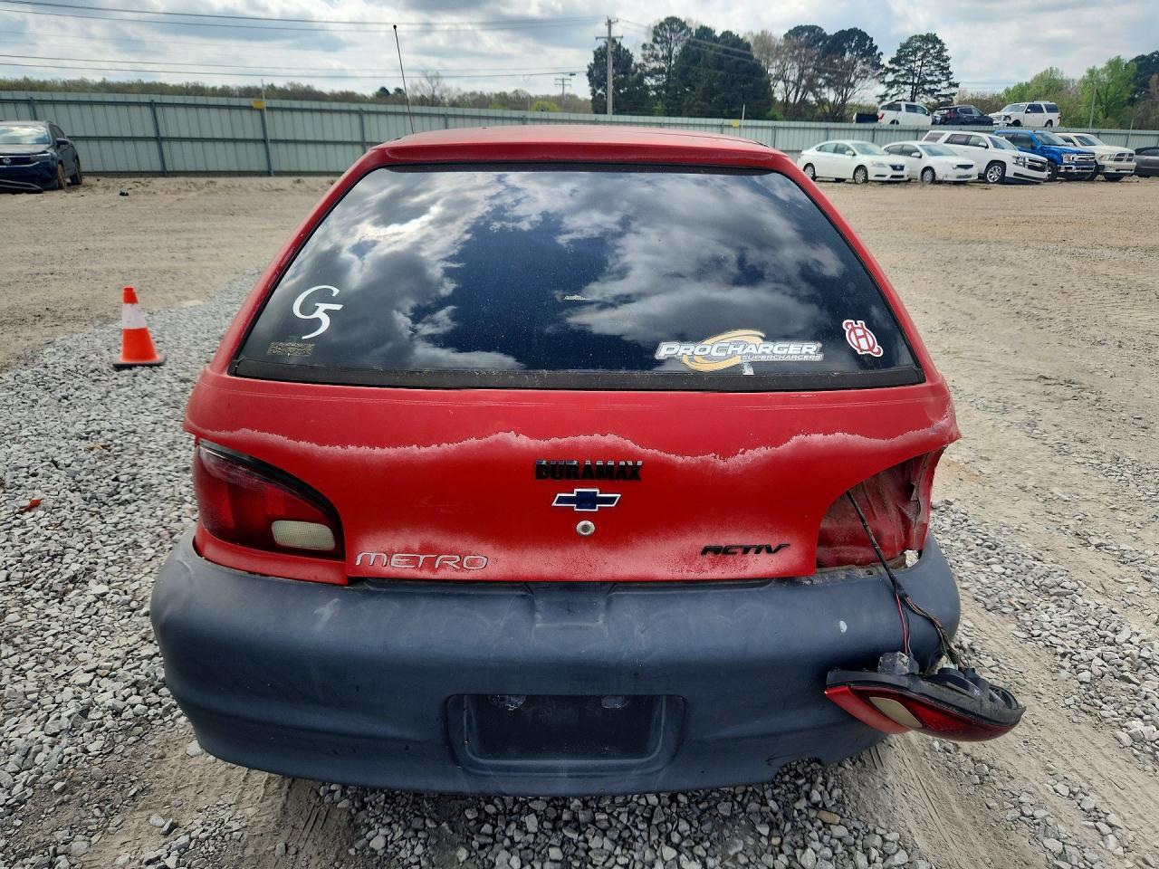 1998 Chevrolet Metro - Фото 6