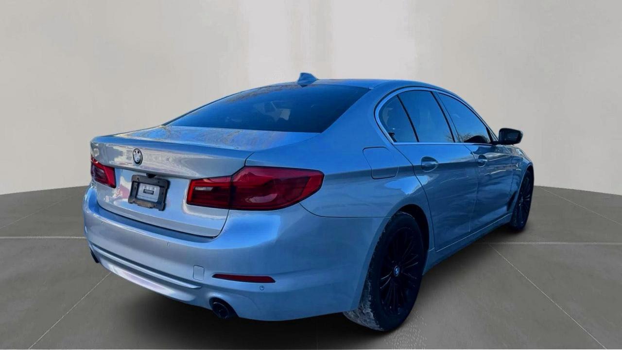 2019 BMW 530 I - Фото 4