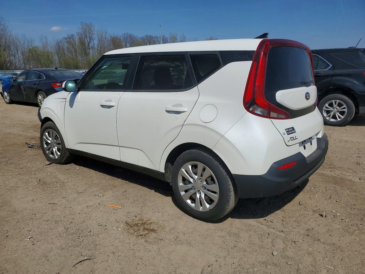 2020 Kia Soul Lx - Фото 2