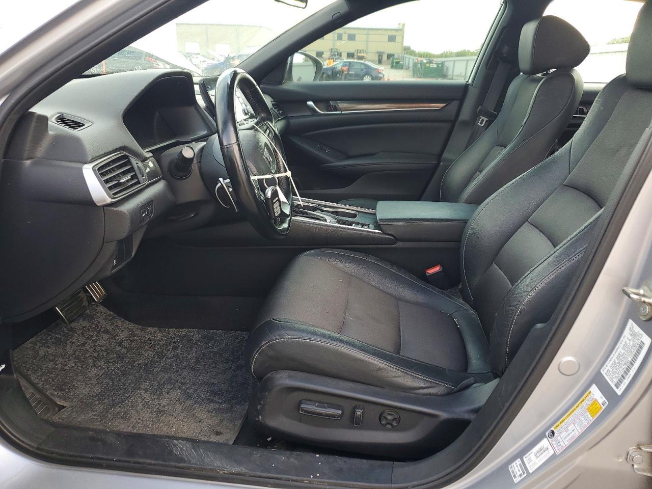2019 Honda Accord Sport - Image 7