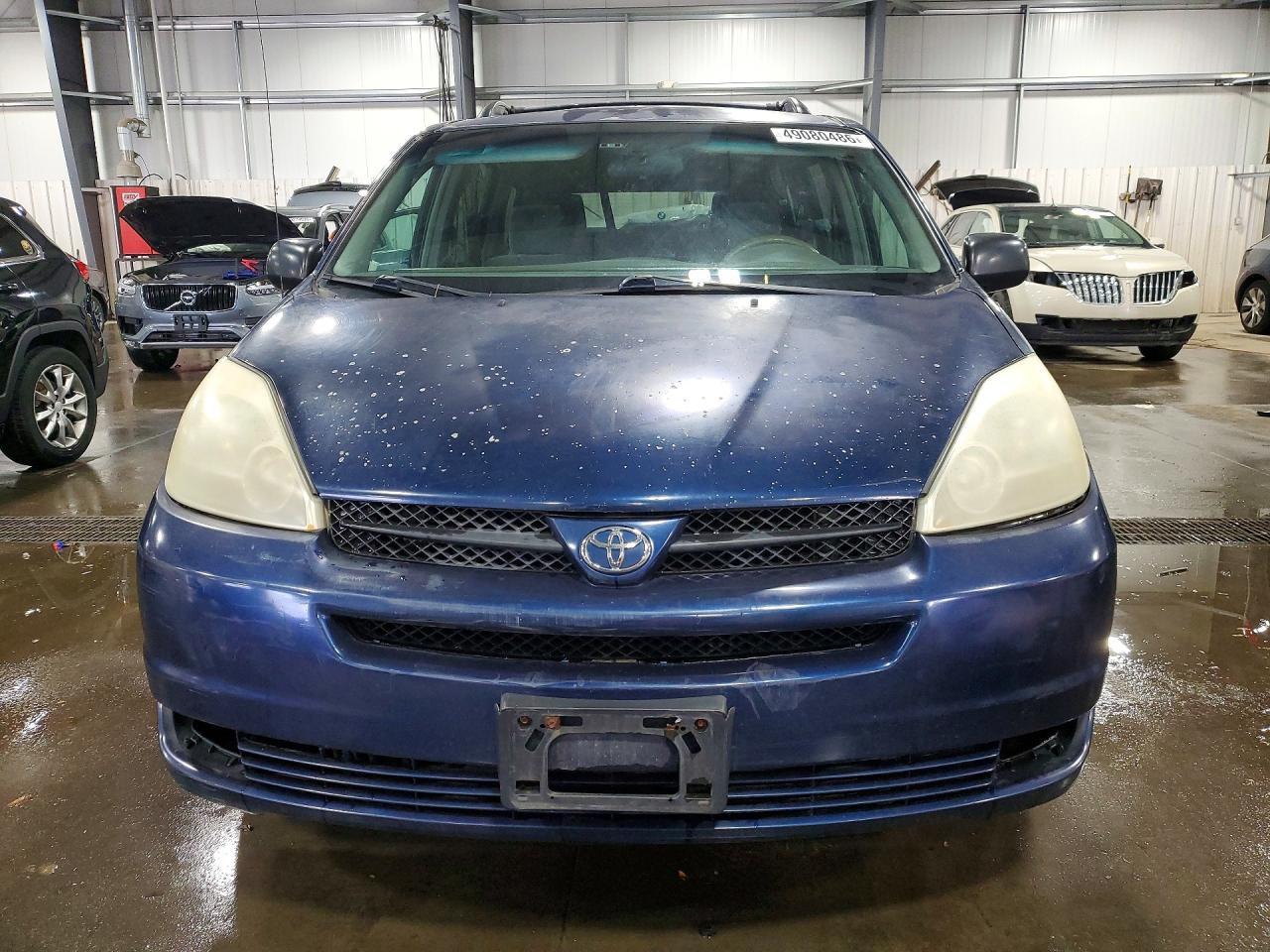 2005 Toyota Sienna Le 7 Passenger - Image 5