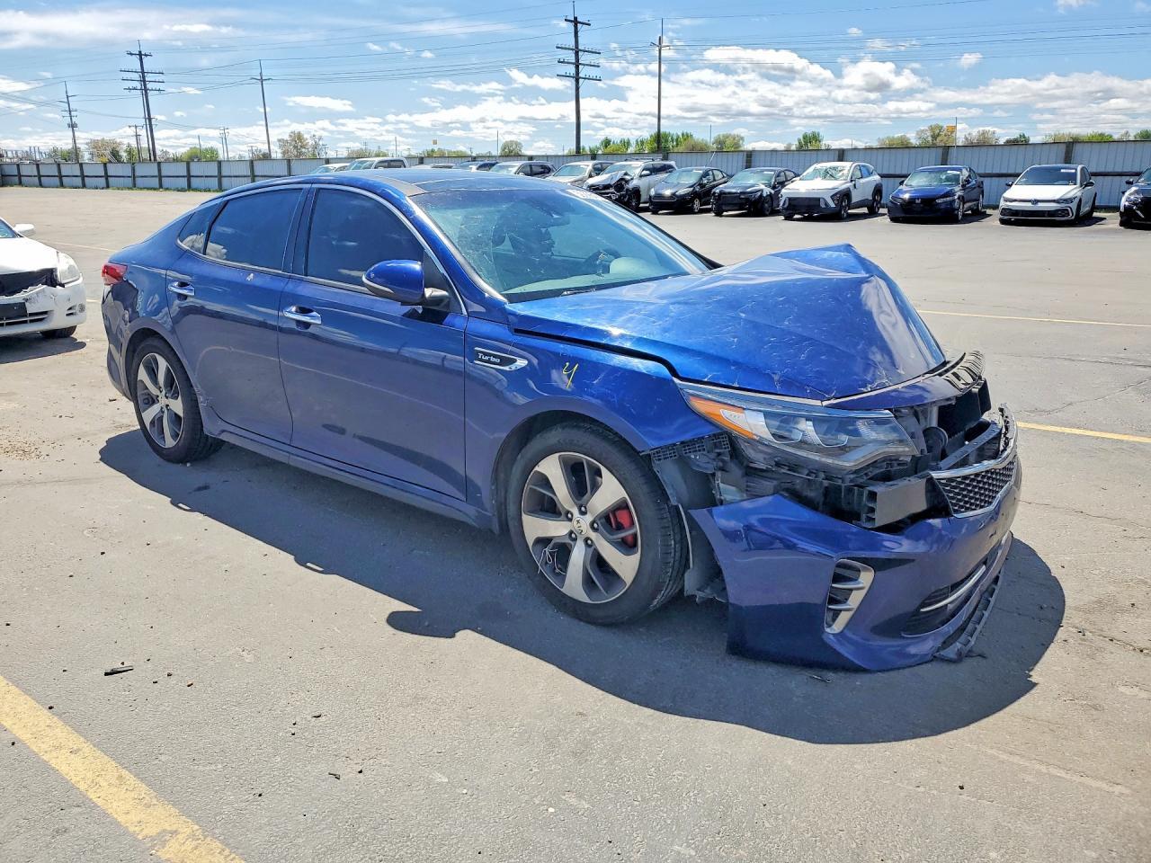 2017 Kia Optima - Фото 4