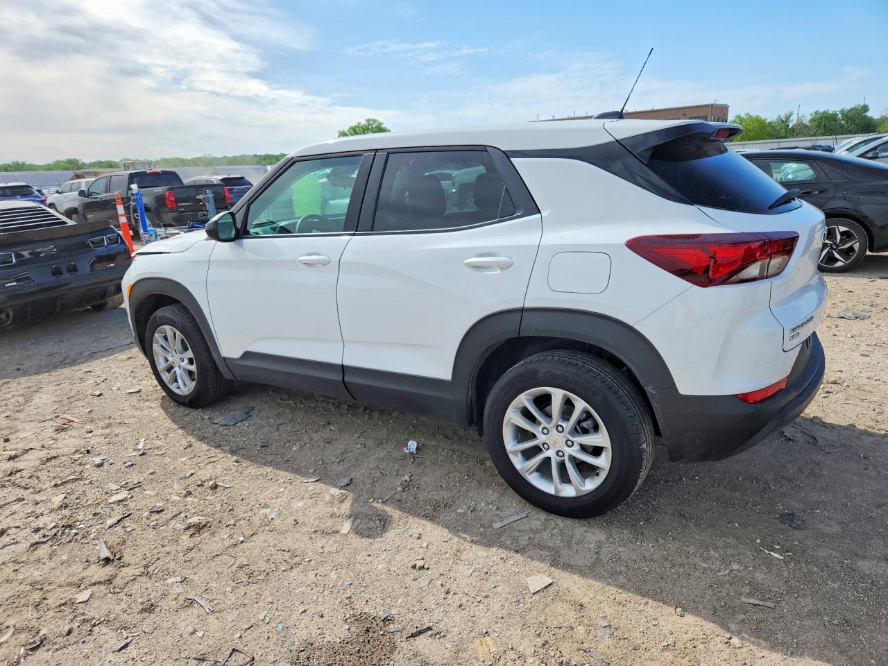 2026 Chevrolet Trailblazer Ls - Фото 2