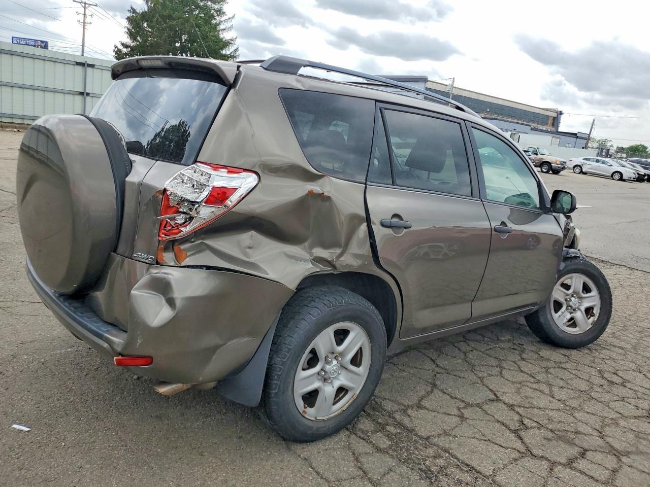 2011 Toyota Rav4 Base - Image 3