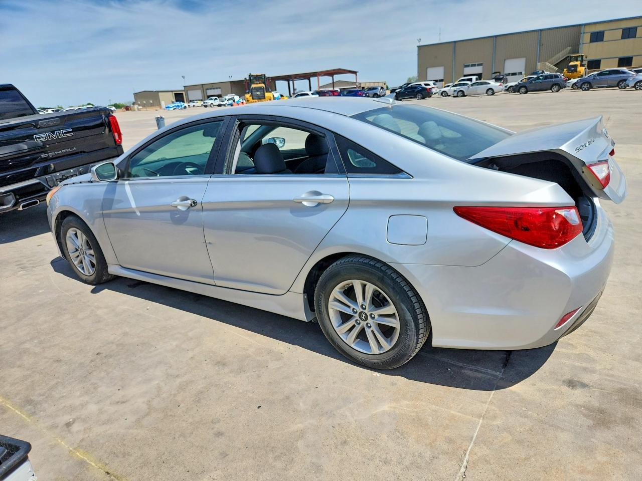 2014 Hyundai Sonata Gls - Фото 2