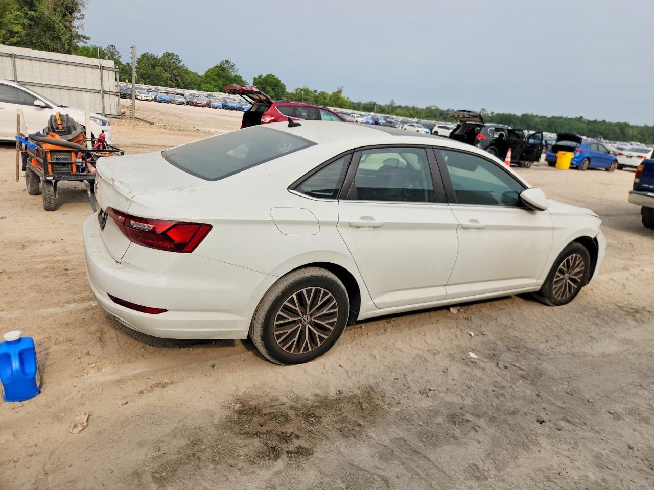 2021 Volkswagen Jetta S - Фото 3