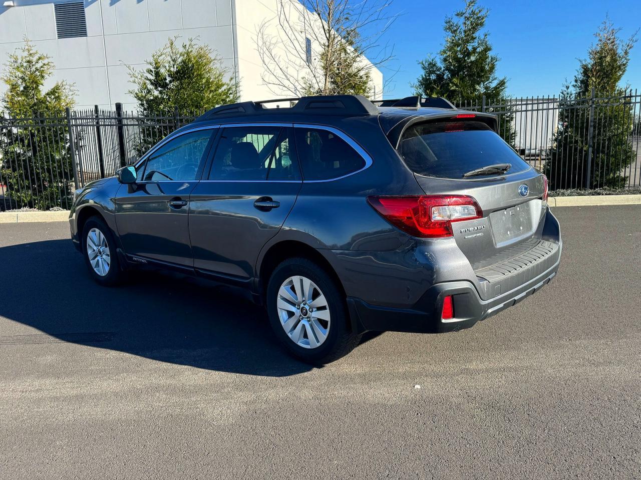 2018 Subaru Outback 2.5I Premium - Фото 3