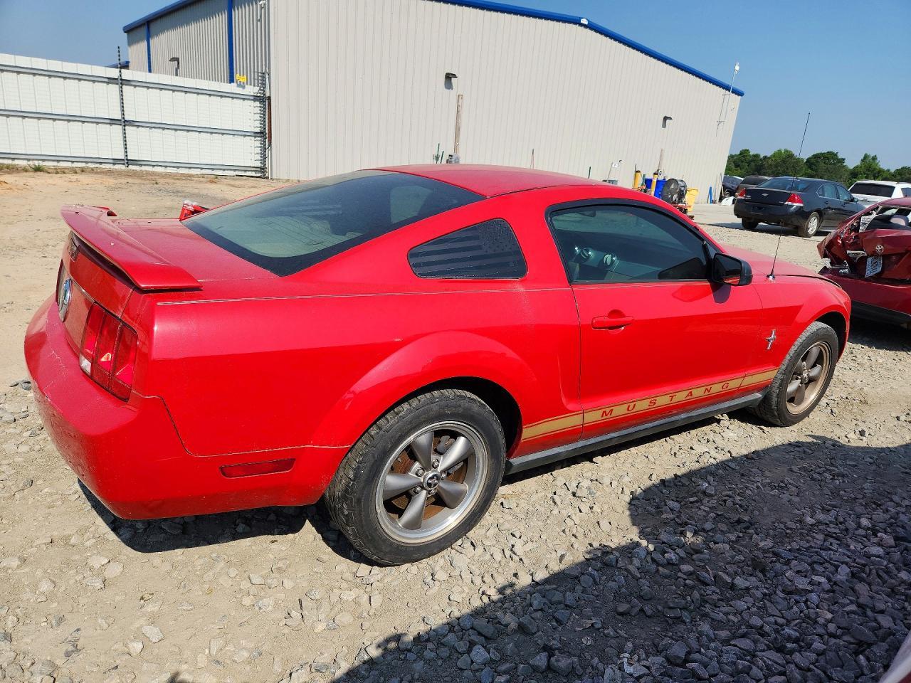 2006 Ford Mustang - Фото 3