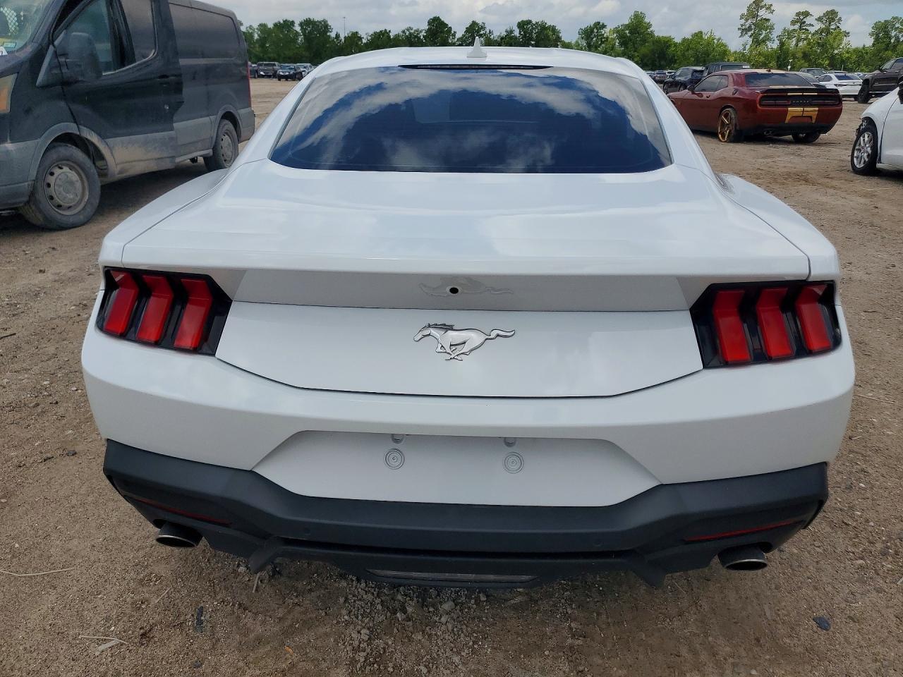 2024 Ford Mustang - Image 6