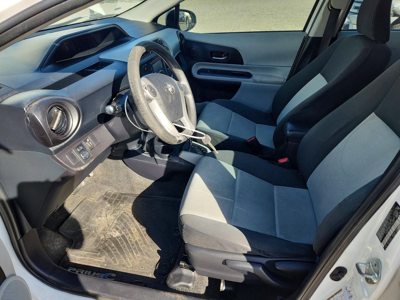 2012 Toyota Prius C Two - Image 7