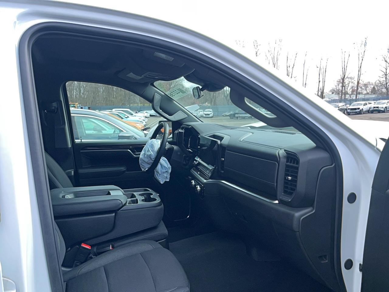 2025 GMC Sierra K1500 Elevation-L - Фото 5