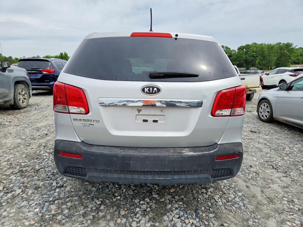 2011 Kia Sorento Lx - Фото 6