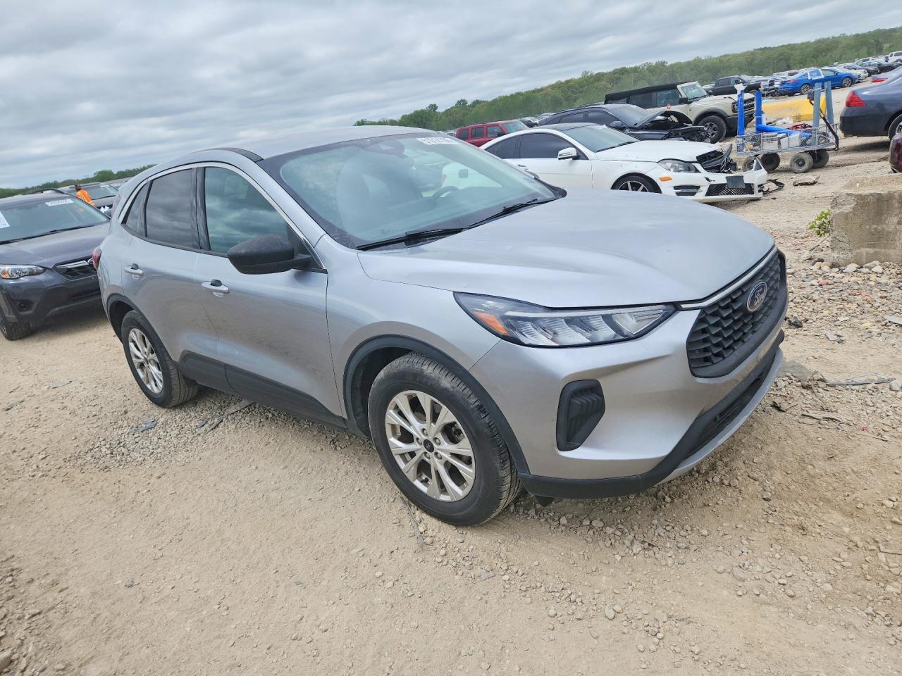 2023 Ford Escape Active - Image 4