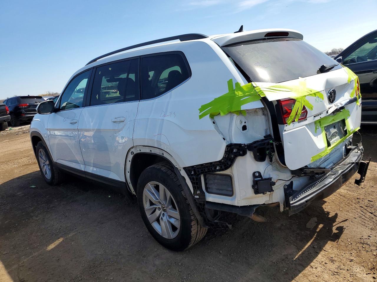 2021 Volkswagen Atlas S - Image 2