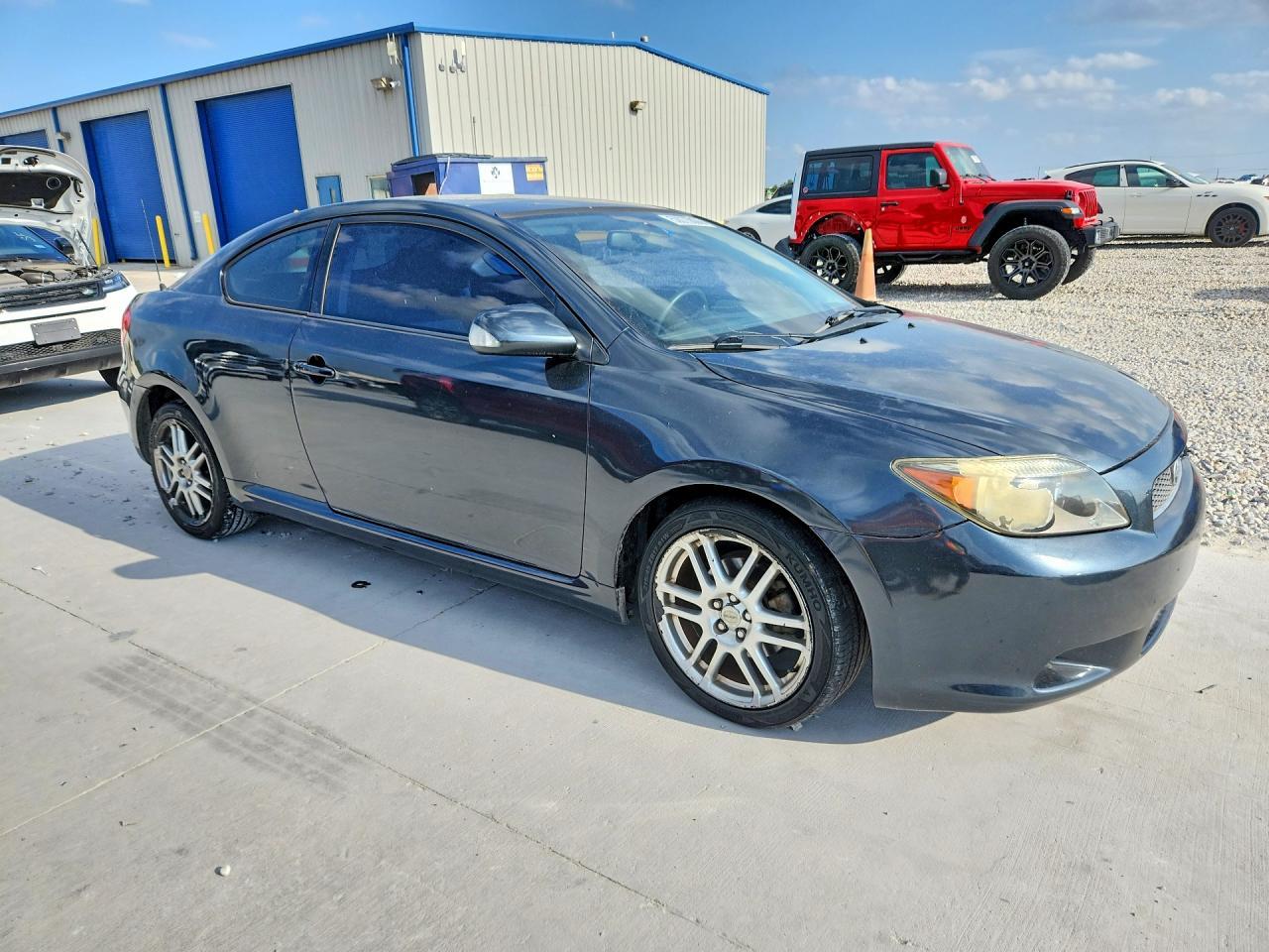 2005 Scion Tc Base - Фото 4