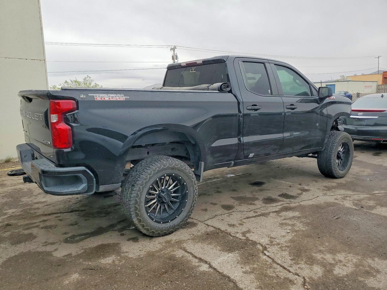 2019 Chevrolet Silverado K1500 Trail Boss Custom - Image 3