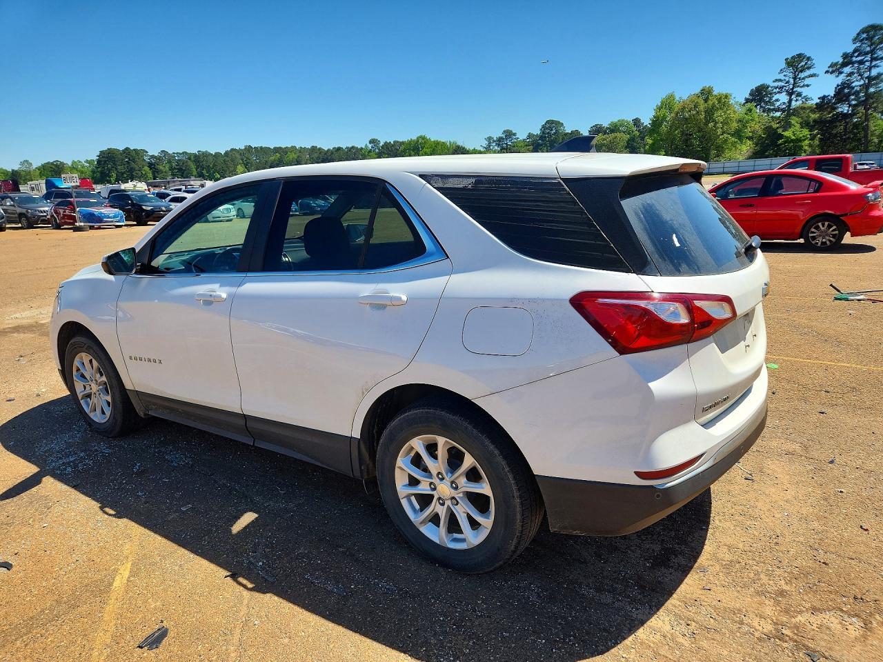 2021 Chevrolet Equinox Lt - Image 2