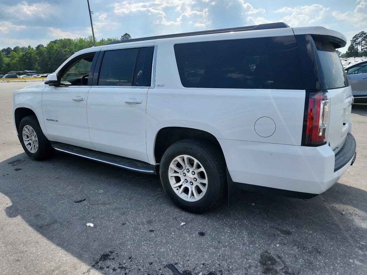2019 GMC Yukon Xl K1500 Slt - Image 2