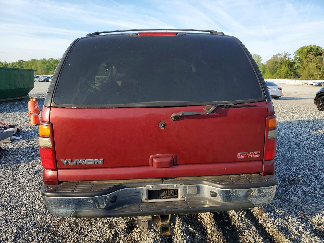 2002 GMC Yukon - Image 6