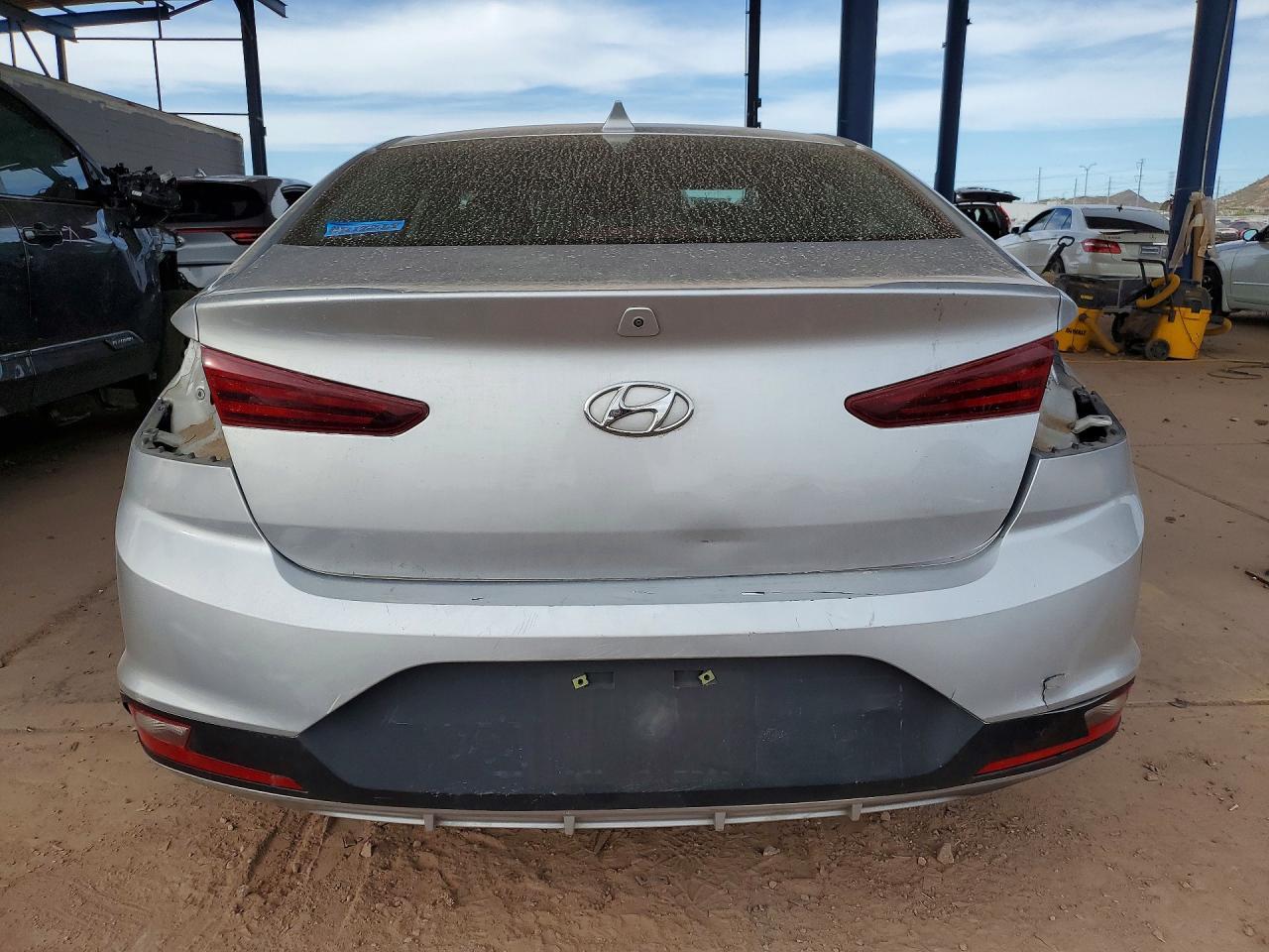 2019 Hyundai Elantra Sel - Image 6