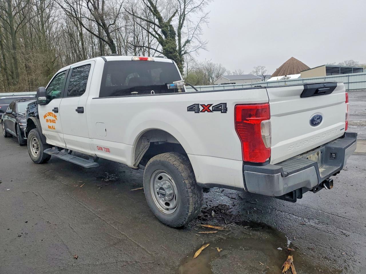 2020 Ford F250 Super Duty - Image 2