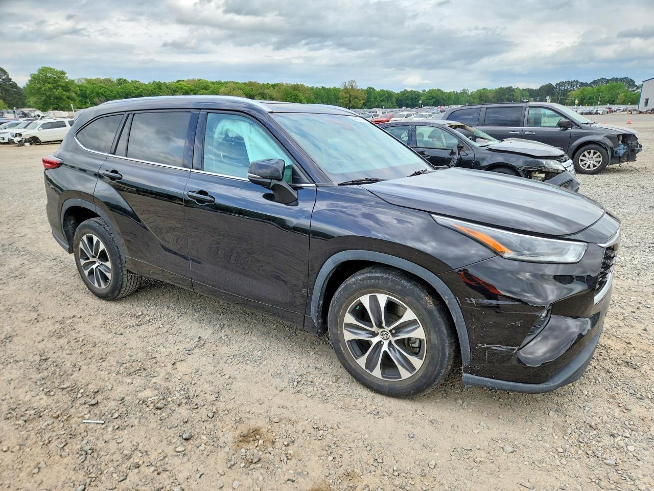 2021 Toyota Highlander Xle - Фото 4