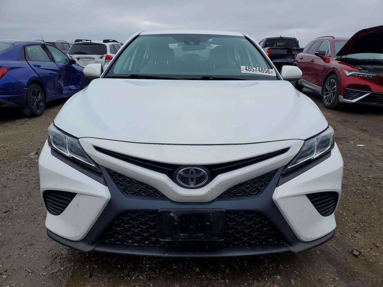 2020 Toyota Camry Se - Image 5