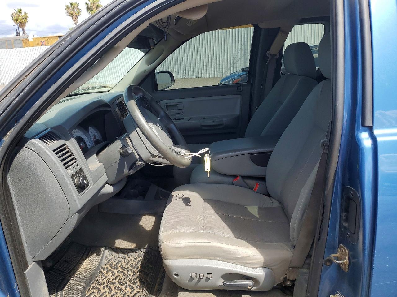 2005 Dodge Dakota Slt - Image 7