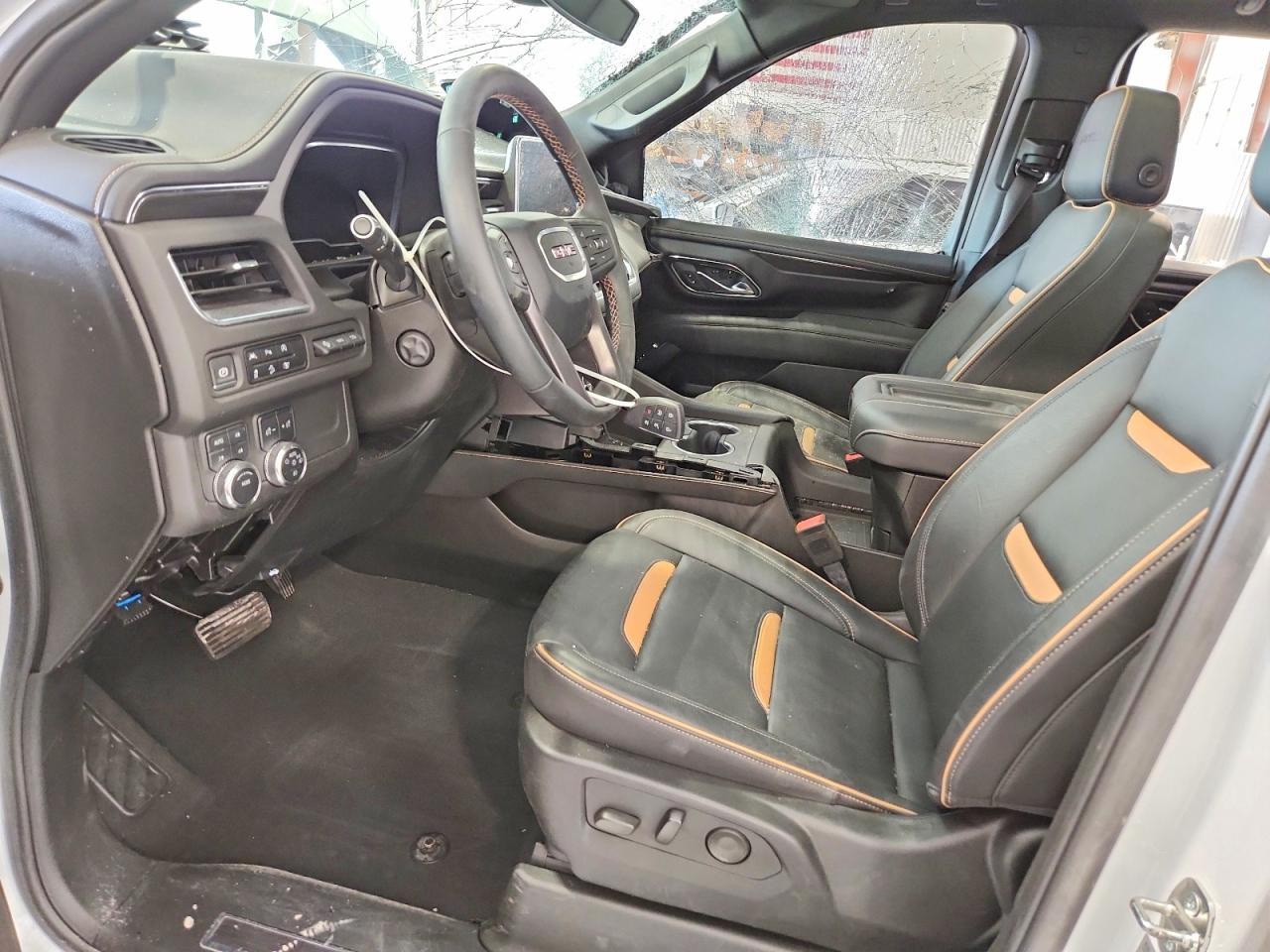 2024 GMC Yukon Xl K1500 At4 - Фото 7