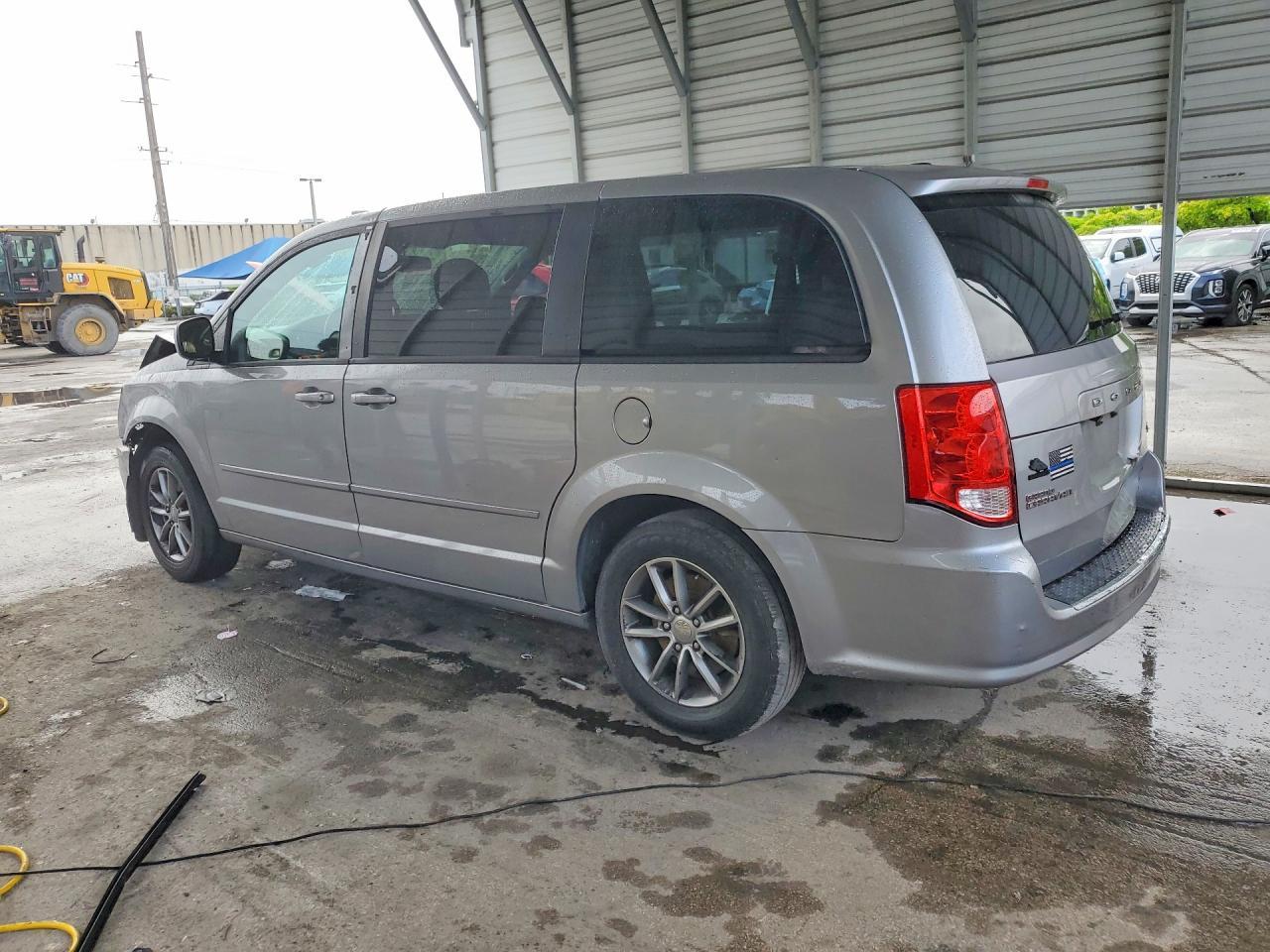2015 Dodge Grand Caravan Se - Фото 2