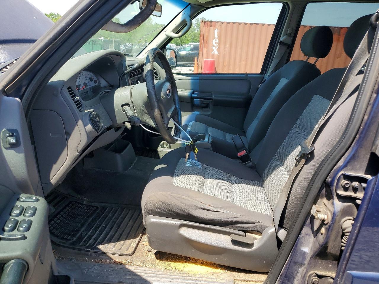 2005 Ford Explorer Sport Trac - Фото 7