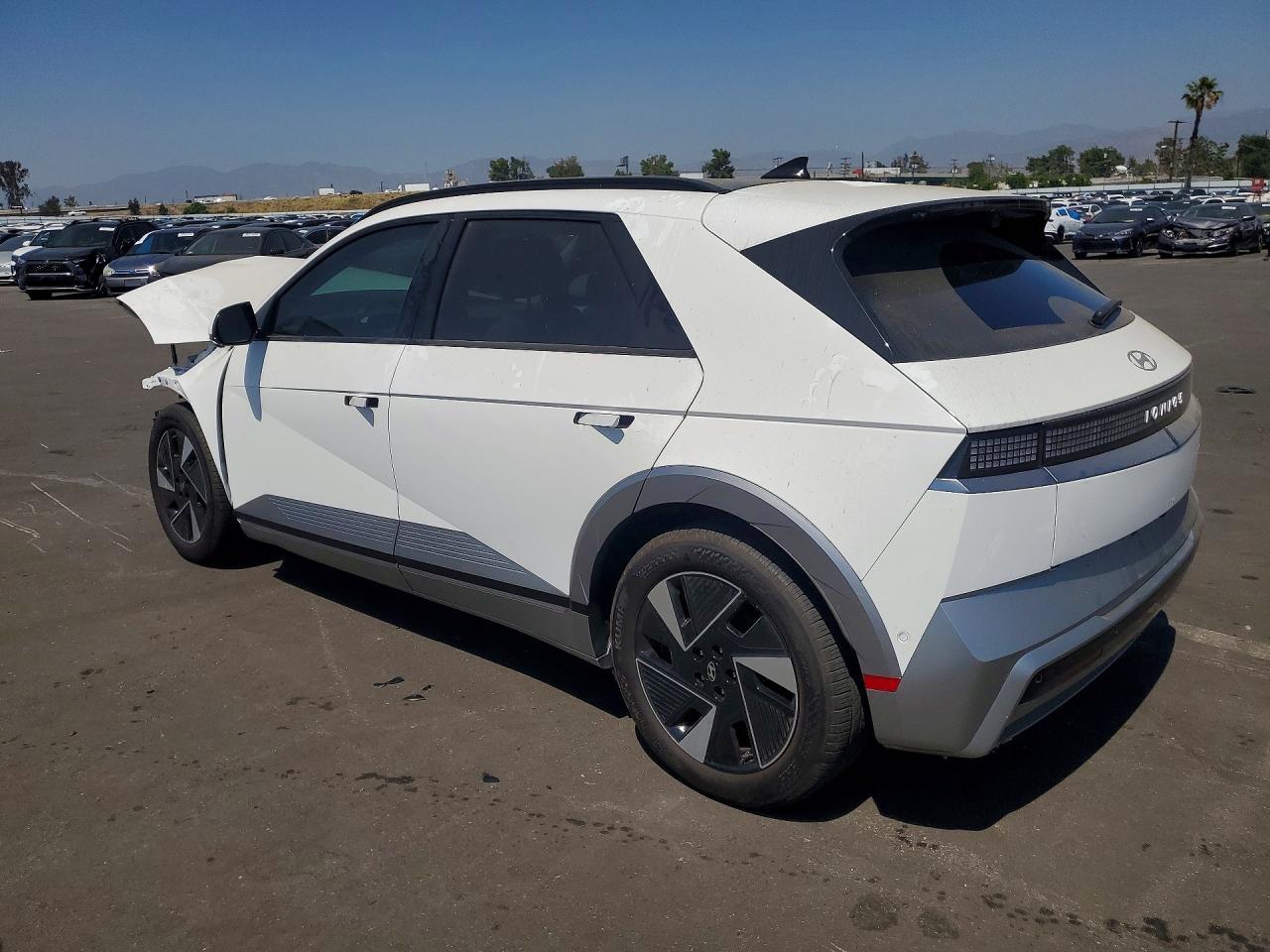 2025 Hyundai Ioniq 5 Limited - Image 2