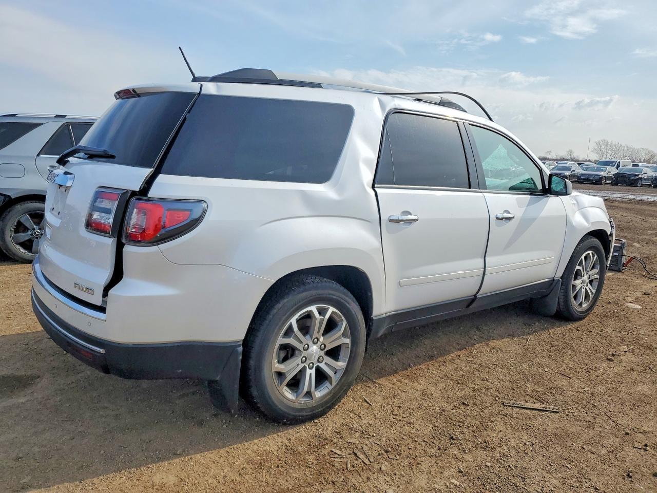 2016 GMC Acadia Sle - Image 3