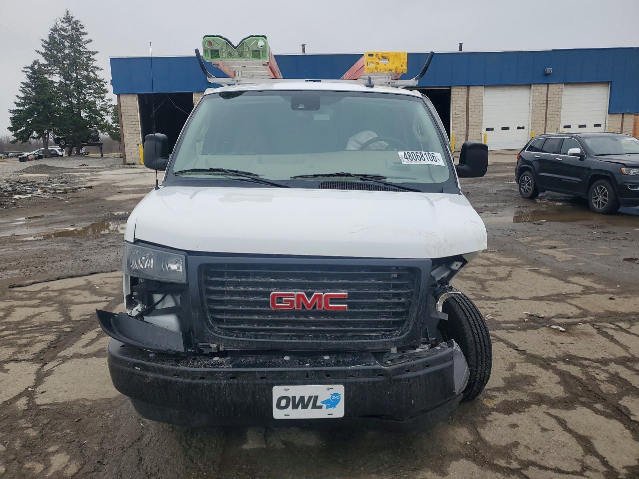 2025 GMC Savana G2500 Utility / Service Van - Фото 5