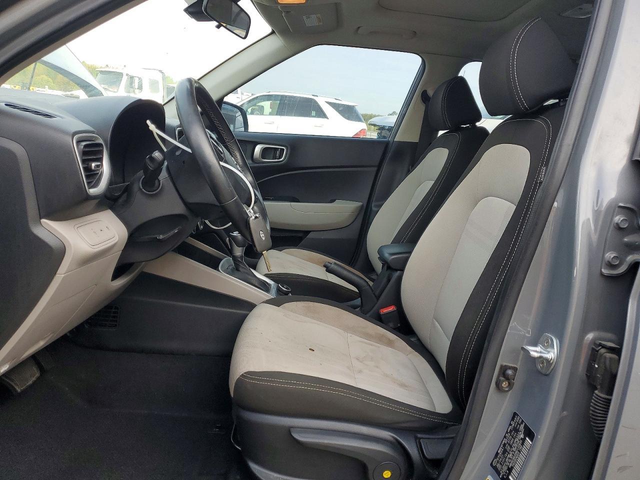 2022 Hyundai Venue Sel - Фото 7