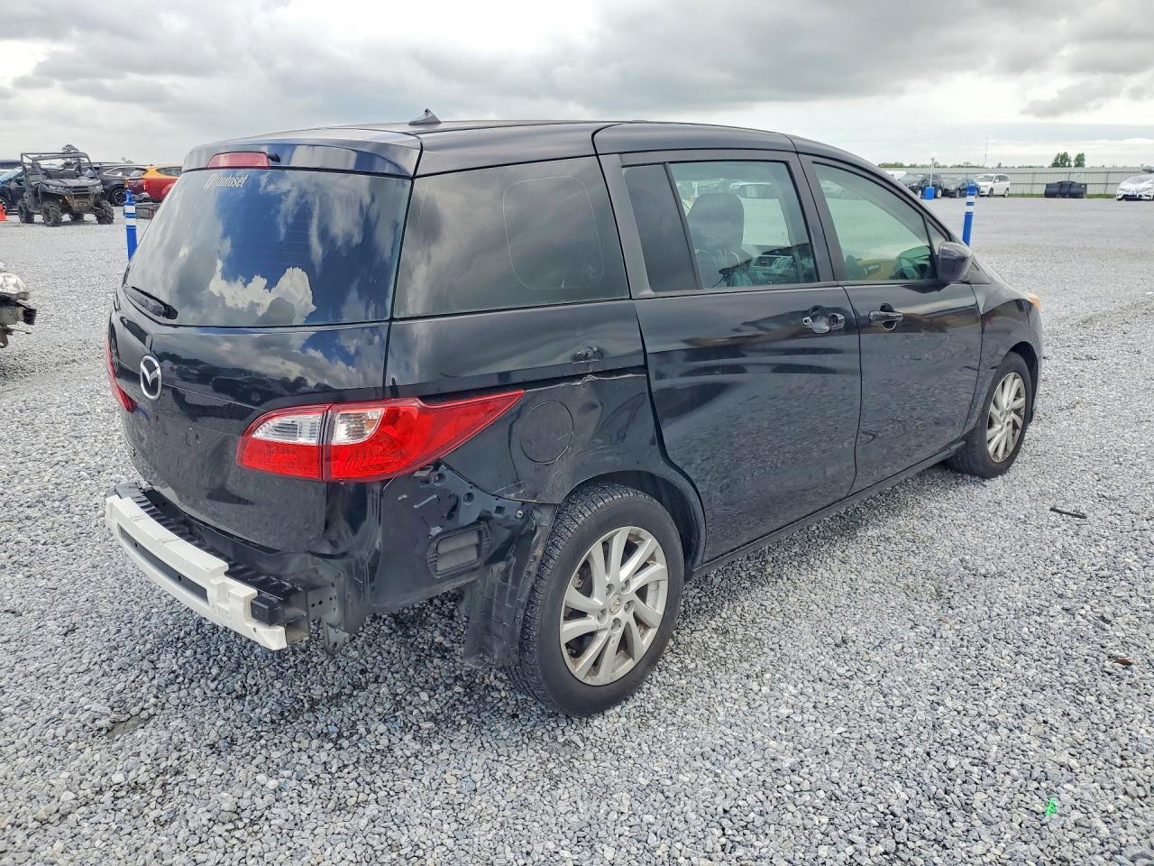2012 Mazda 5 - Image 3