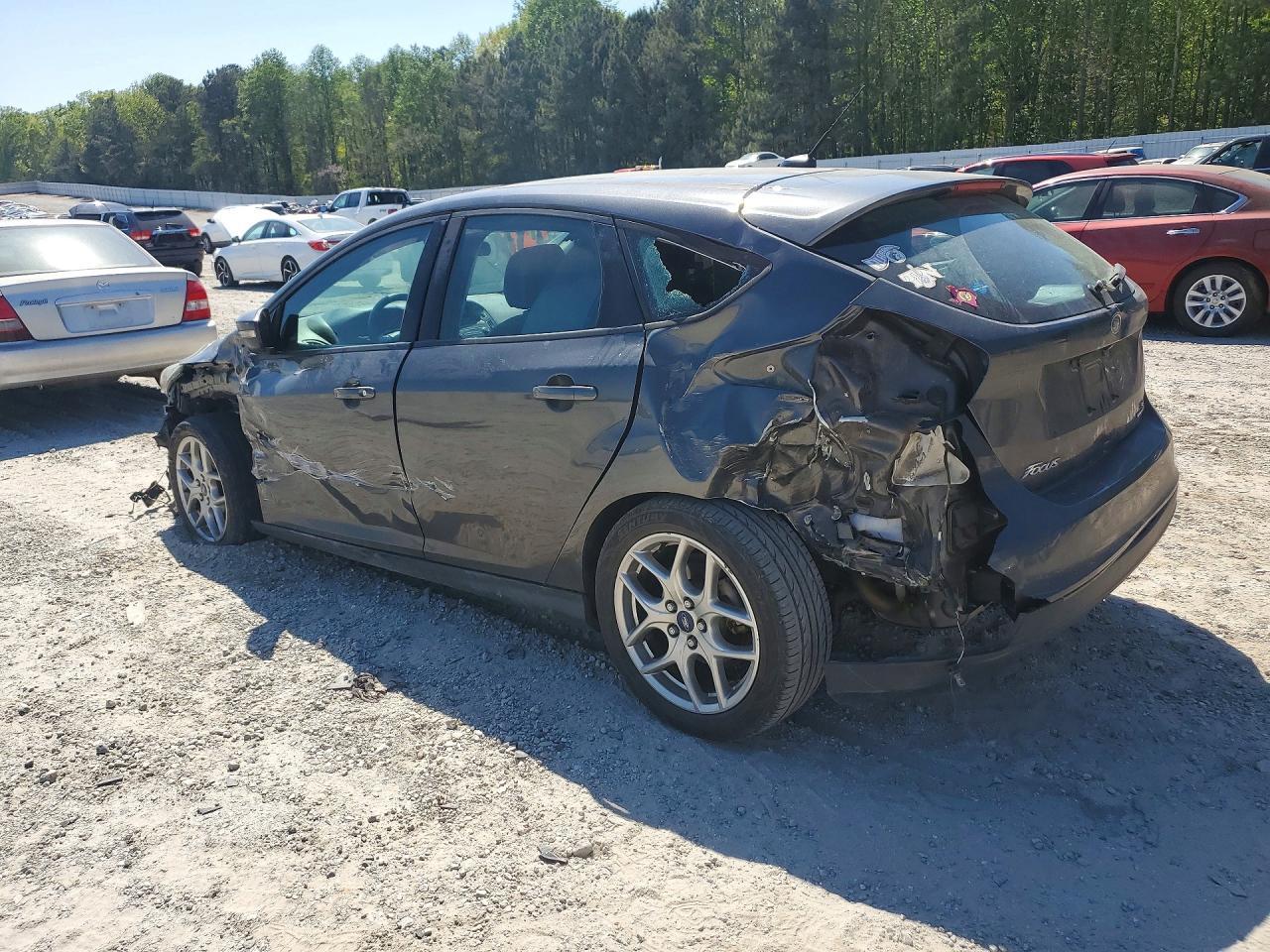 2015 Ford Focus Se - Фото 2