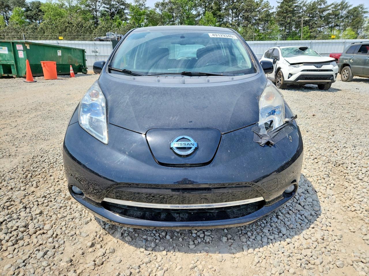 2015 Nissan Leaf Sv - Image 5