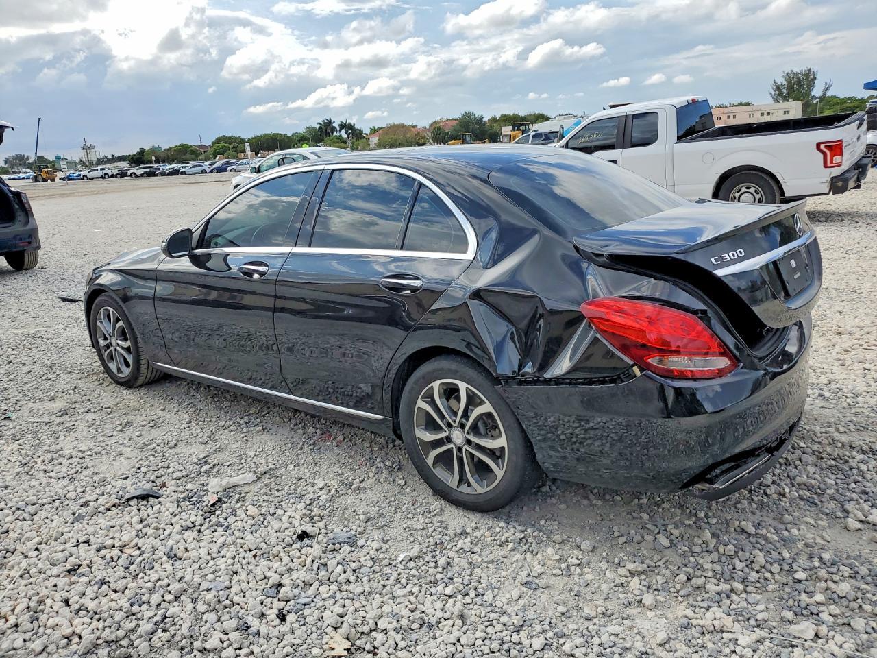 2017 Mercedes-Benz C 300 - Image 2