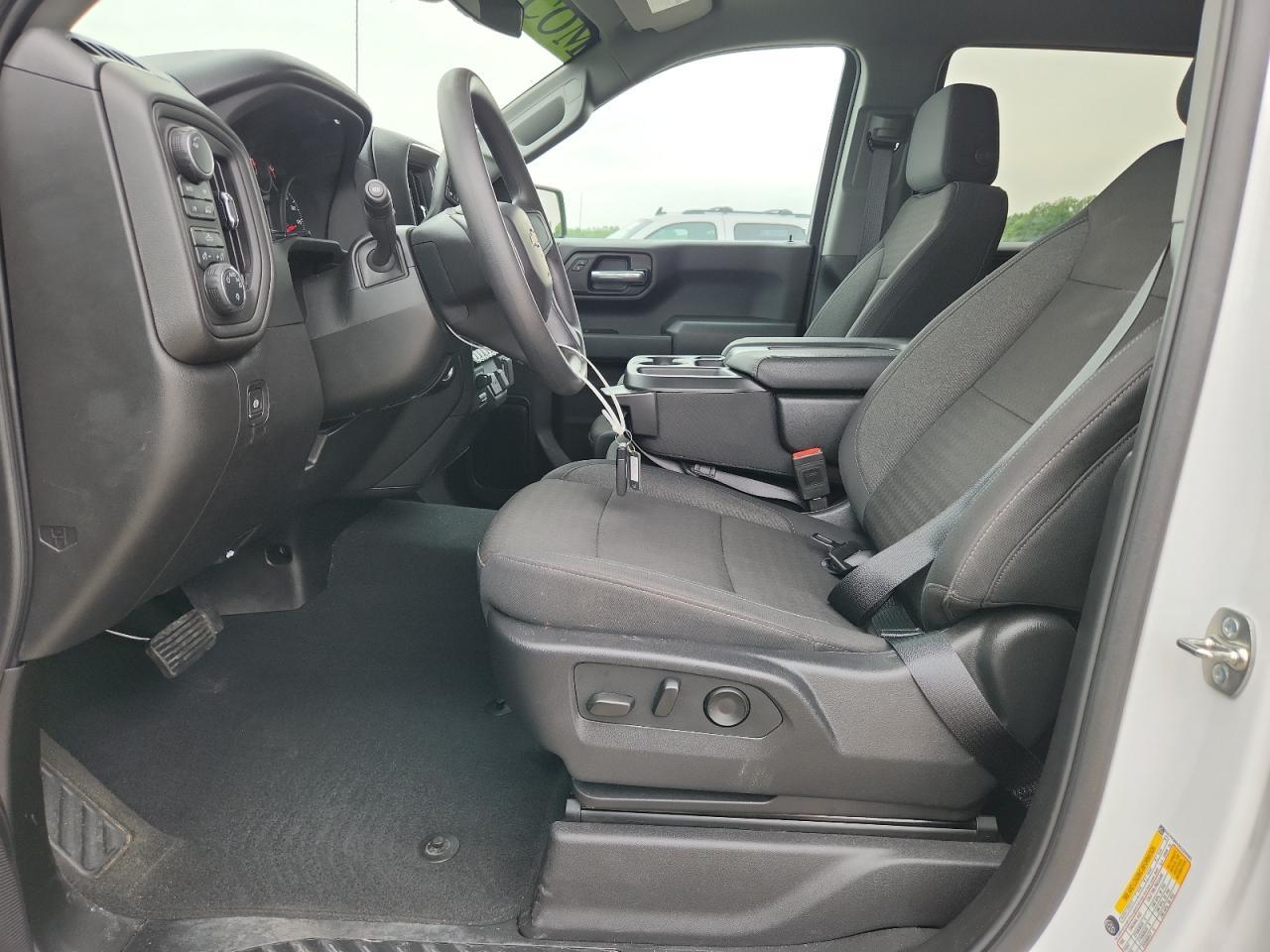 2025 Chevrolet Silverado K1500 Custom - Фото 7