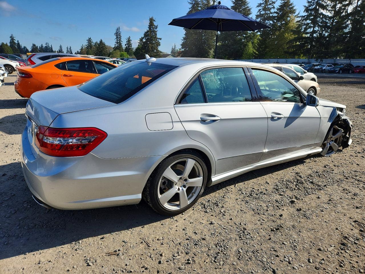 2011 Mercedes-Benz E 350 - Фото 3