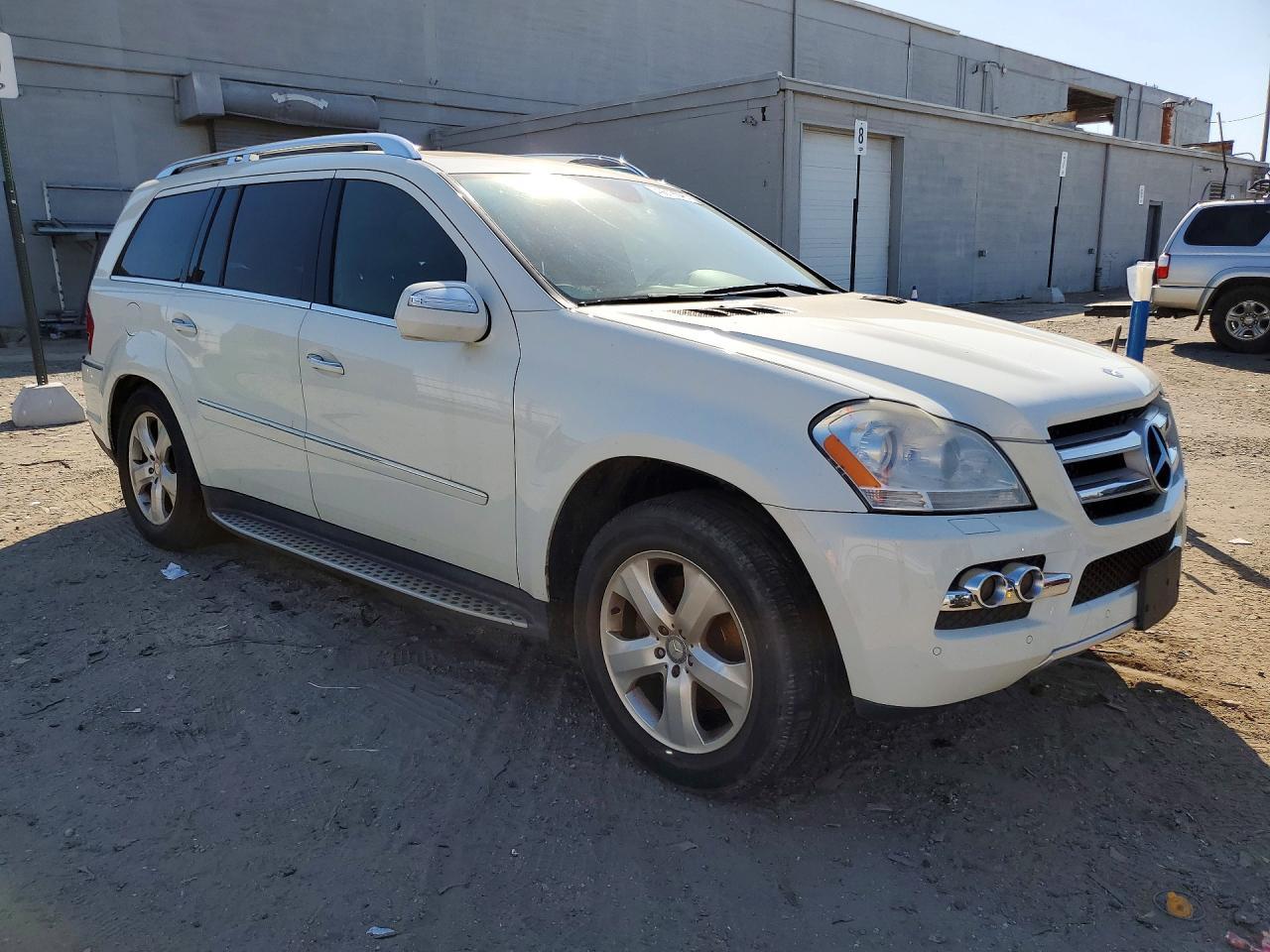 2010 Mercedes-Benz Gl 450 4Matic - Фото 4