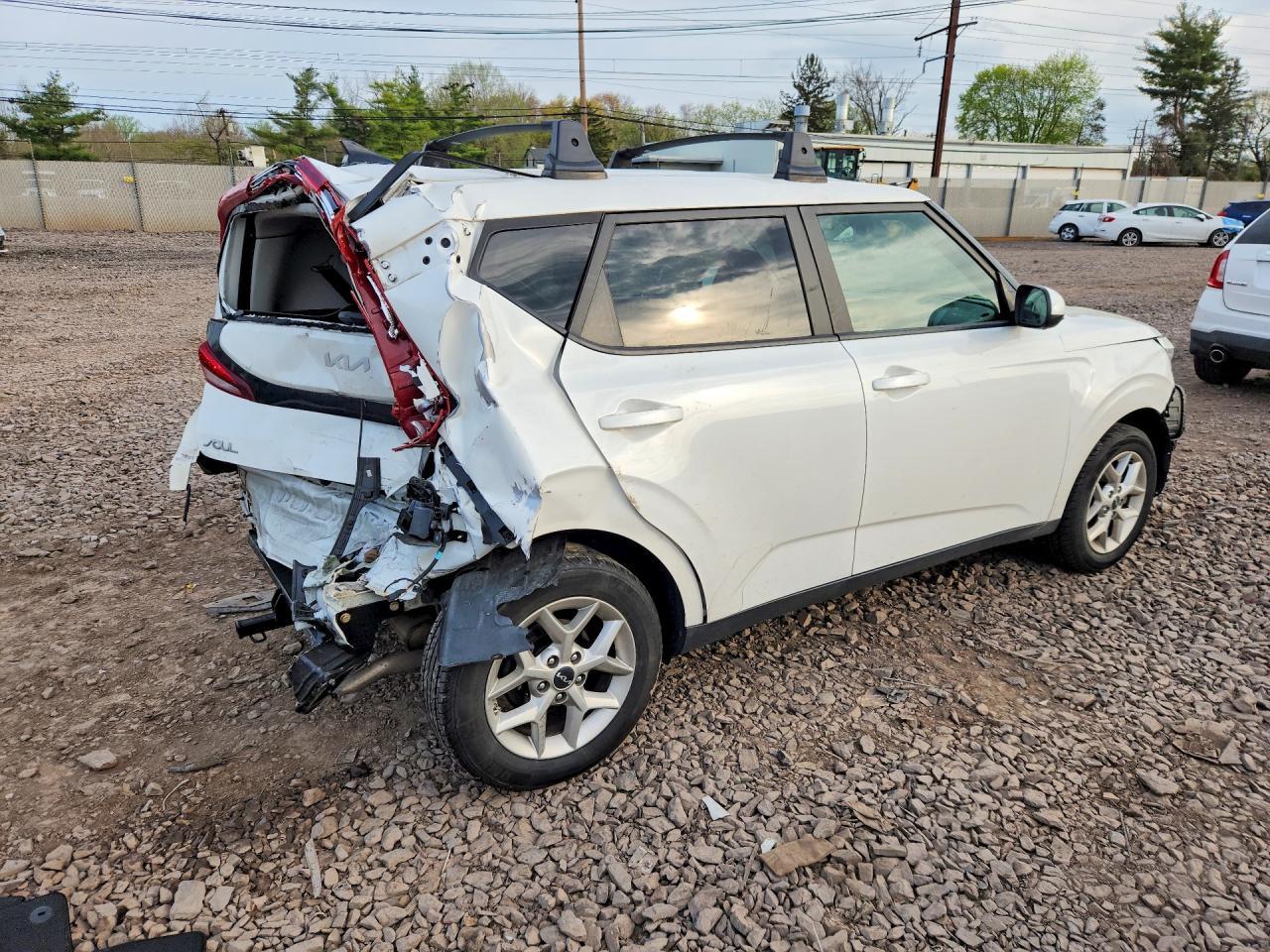 2022 Kia Soul Lx - Фото 3
