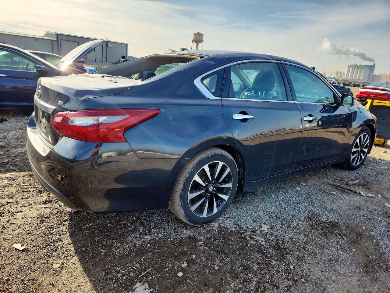 2018 Nissan Altima 2.5 Sl - Image 3