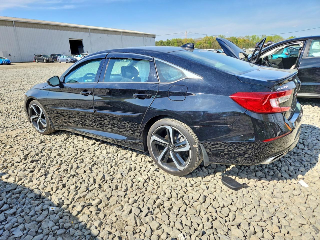 2018 Honda Accord Sport - Фото 2