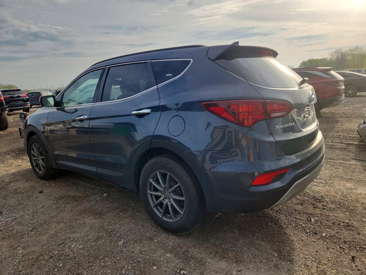 2017 Hyundai Santa Fe Sport 2.4L - Image 2