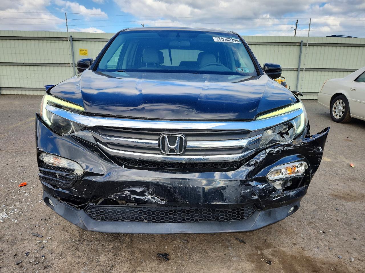 2017 Honda Pilot Ex - Image 5
