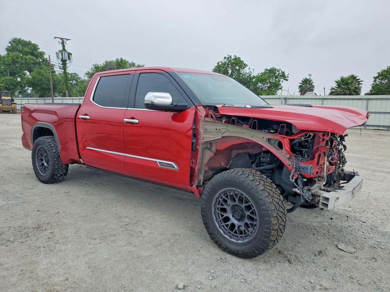 2022 Toyota Tundra 1794 Edition Hv - Image 4